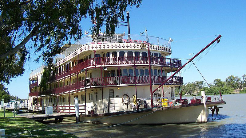 Cruise Ship Murray Princess