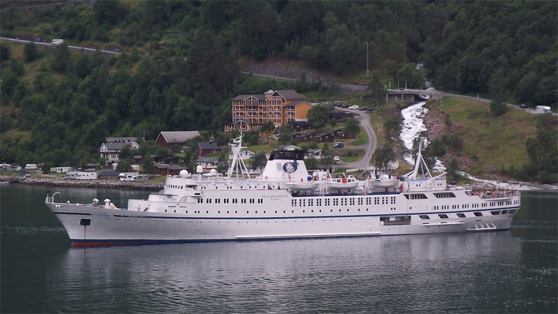 Cruise Ship Arion
