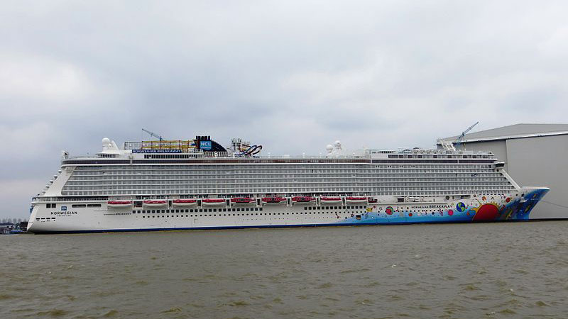 Cruise Ship Norwegian Breakaway