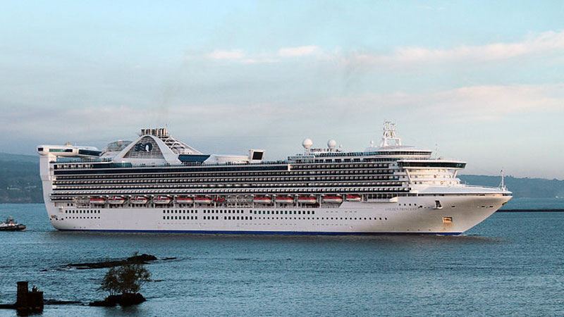 Cruise Ship Golden Princess