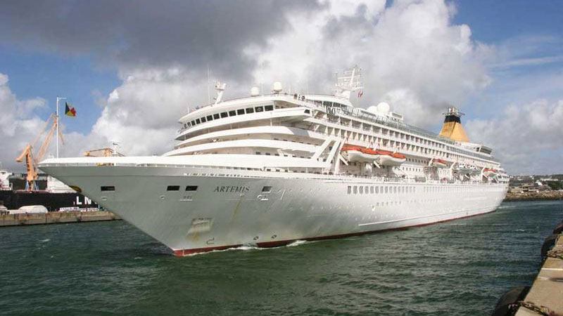 Cruise Ship Artemis