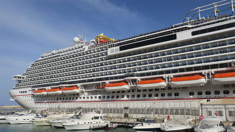 Cruise Ship Carnival Vista